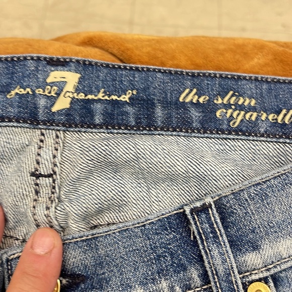 Seven for all Mankind “The Slim” Jeans Size 31🎉🎉 - Picture 3 of 7